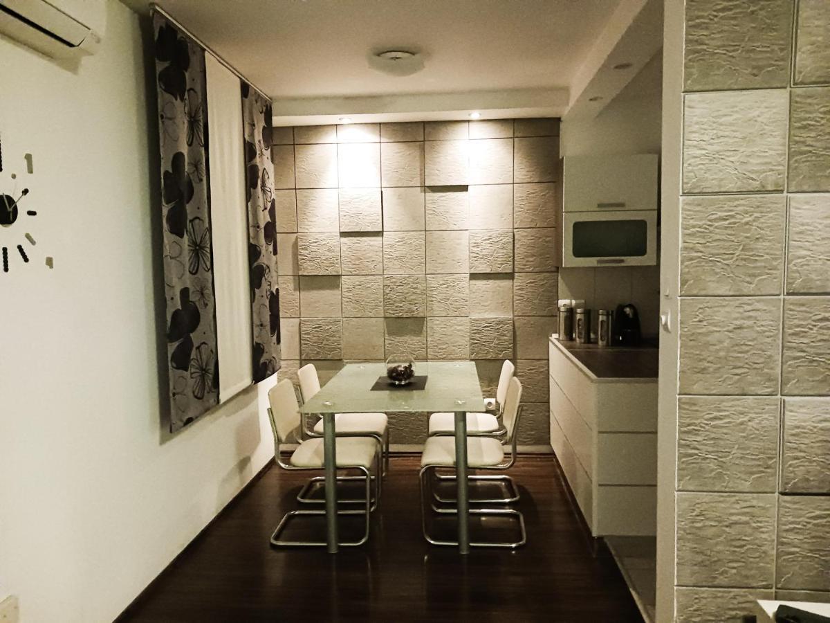 Familyhouse Apartman Póla Kültér fotó