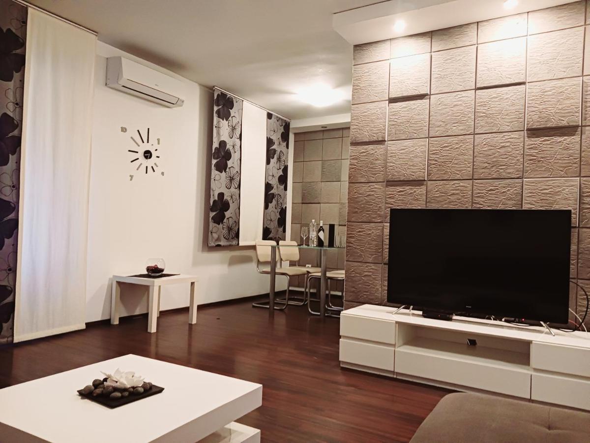Familyhouse Apartman Póla Kültér fotó